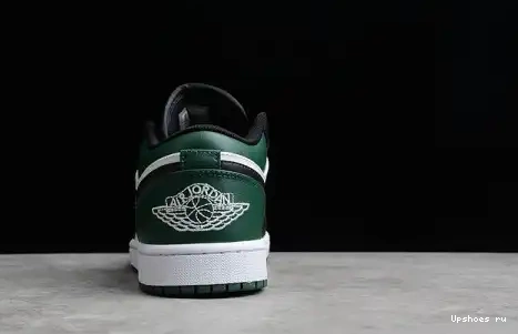 1 553558-371 553558-371 GREEN JORDAN LOW TOE - 0327